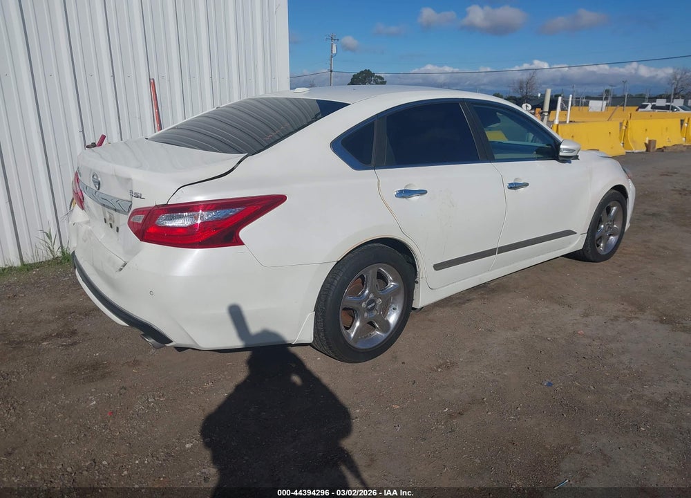 2016 NISSAN ALTIMA 3.5 SL VIN: 1N4BL3AP9GC137661