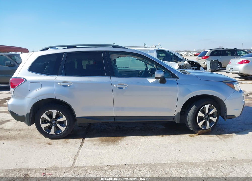 2017 SUBARU FORESTER 2.5I LIMITED VIN: JF2SJAJC6HH548104
