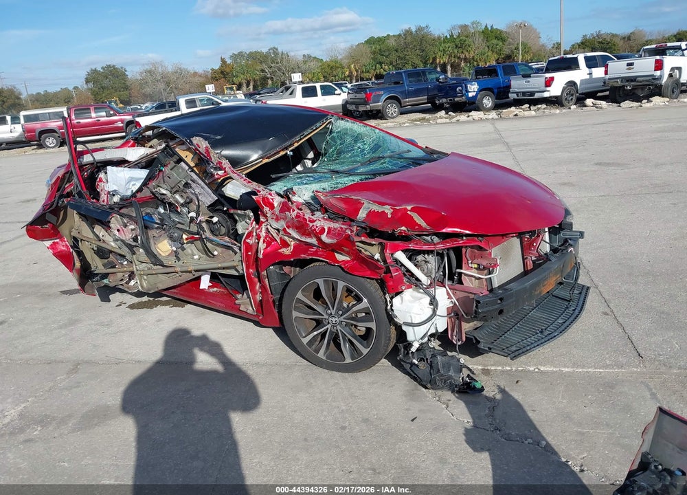 2017 TOYOTA COROLLA SE VIN: 5YFBURHE6HP612609