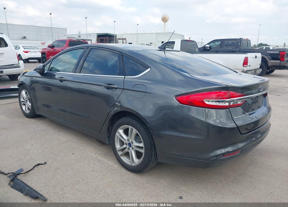 2018 FORD FUSION SE VIN: 3FA6P0H77JR221173