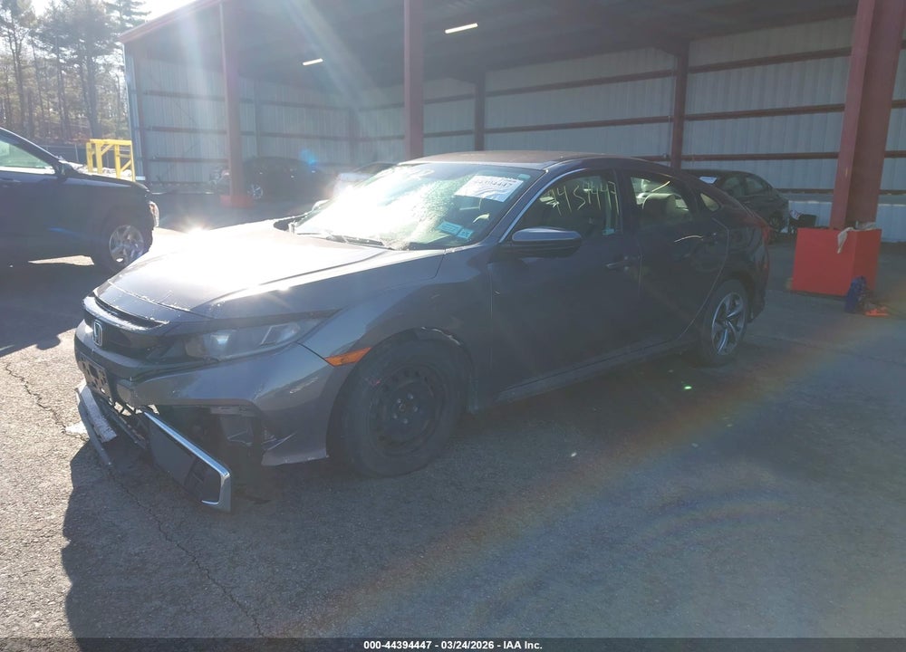 2019 HONDA CIVIC LX VIN: 2HGFC2F67KH580517