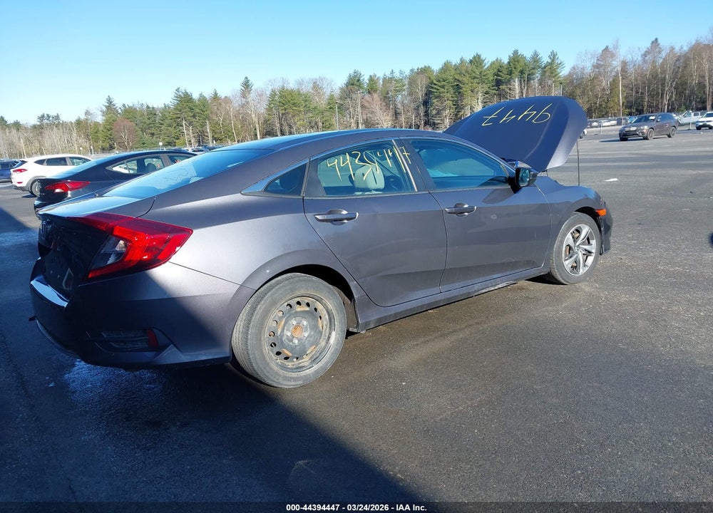 2019 HONDA CIVIC LX VIN: 2HGFC2F67KH580517
