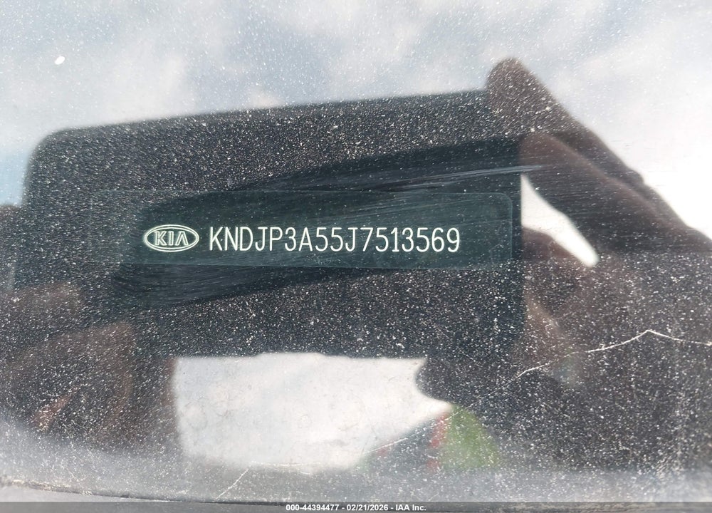 2018 KIA SOUL + VIN: KNDJP3A55J7513569
