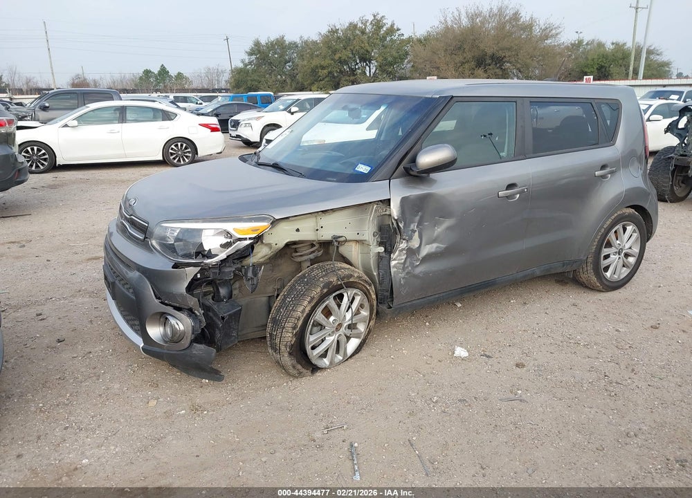 2018 KIA SOUL + VIN: KNDJP3A55J7513569