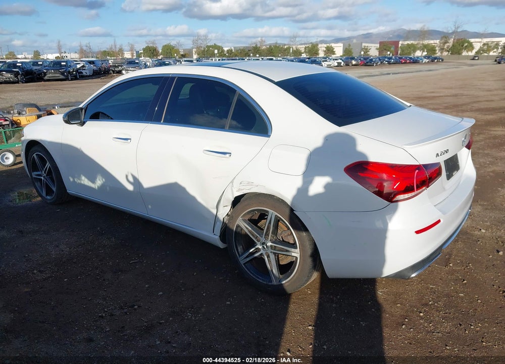 2019 MERCEDES-BENZ A 220 4MATIC VIN: WDD3G4FB5KW019271