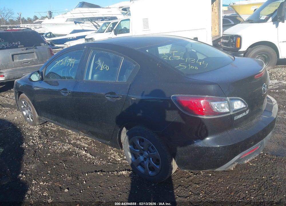 2011 MAZDA 3 I SPORT VIN: JM1BL1UF7B1368757