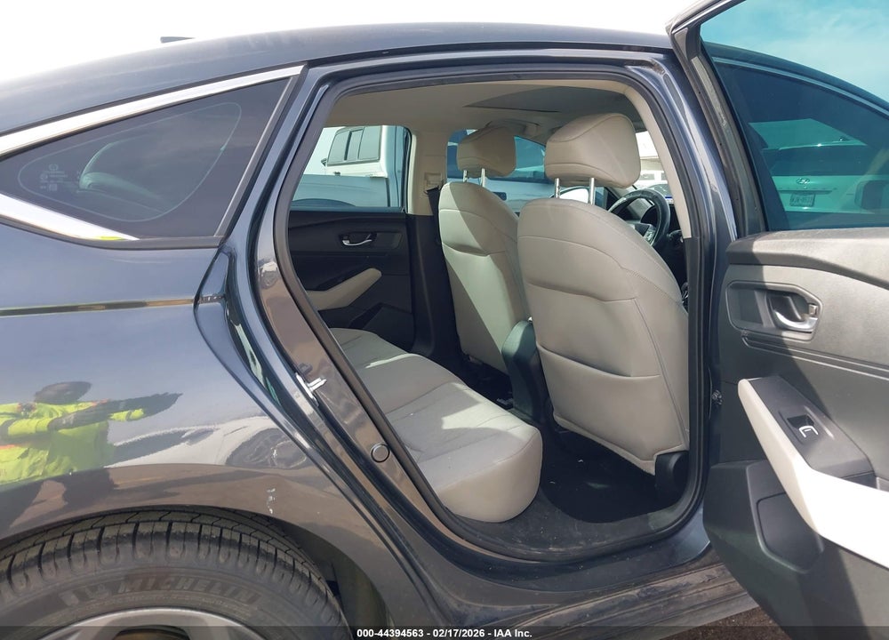 2024 HONDA ACCORD EX VIN: 1HGCY1F3XRA018804