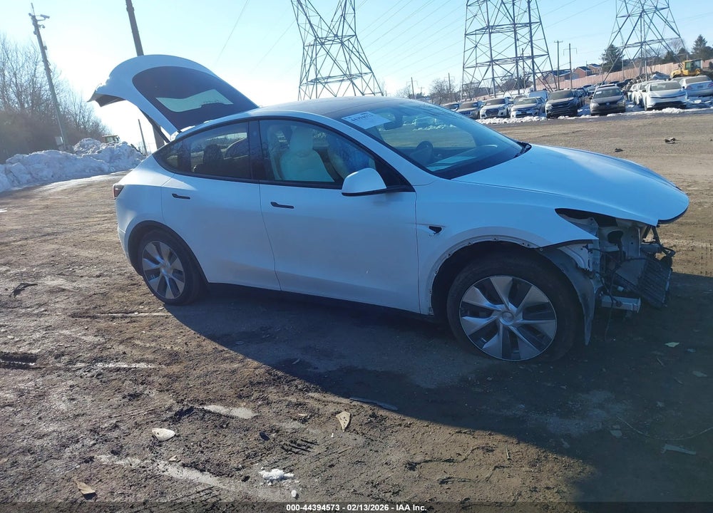 2021 TESLA MODEL Y LONG RANGE DUAL MOTOR ALL-WHEEL DRIVE VIN: 5YJYGDEE1MF079521