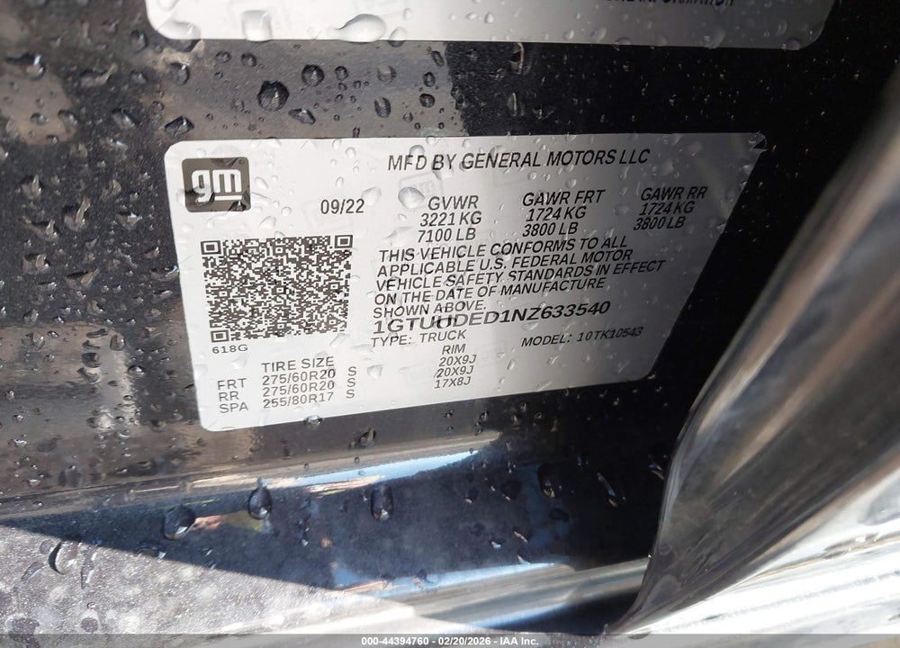 2022 GMC SIERRA 1500 4WD  SHORT BOX SLT VIN: 1GTUUDED1NZ633540