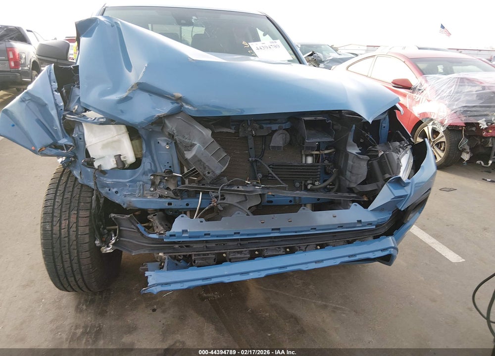 2019 TOYOTA TACOMA SR5 V6 VIN: 3TMAZ5CN4KM081843