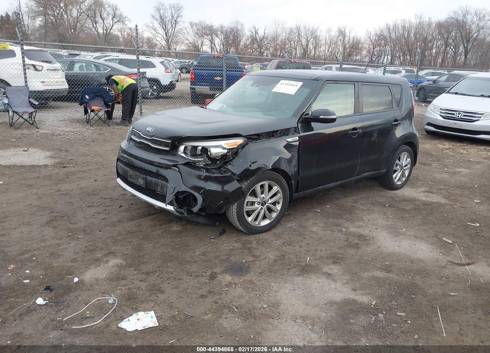 2017 KIA SOUL + VIN: KNDJP3A53H7493252