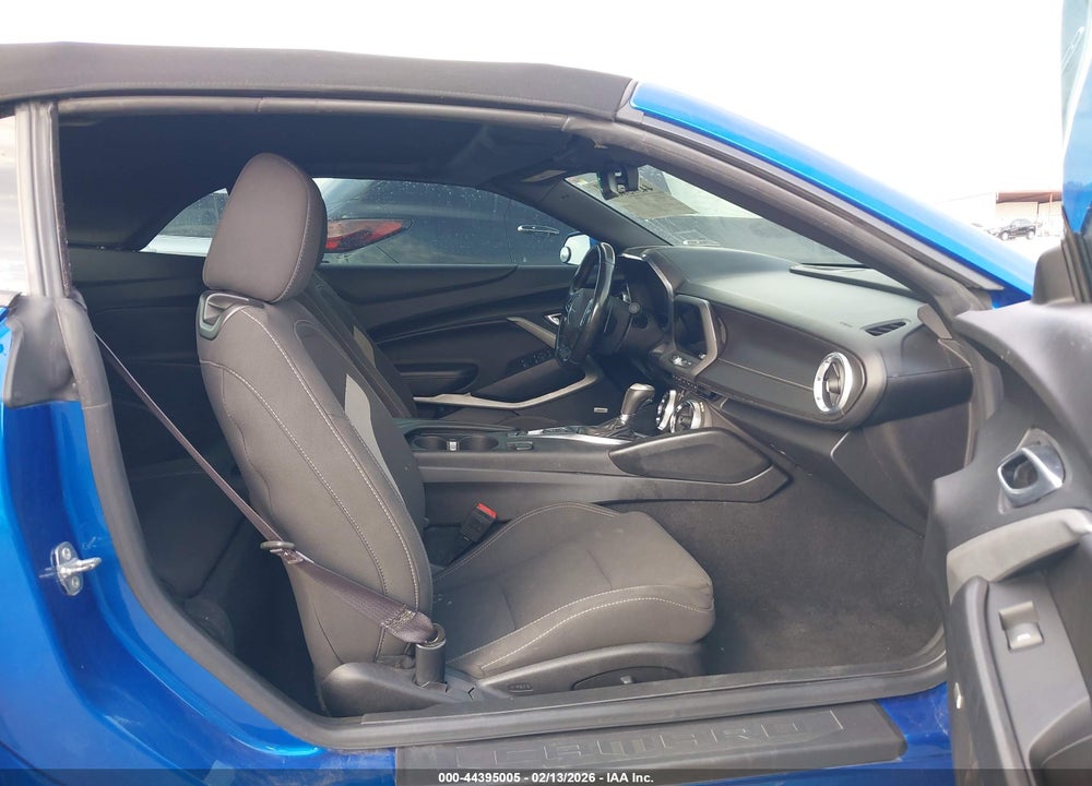 2017 CHEVROLET CAMARO 1LT VIN: 1G1FB3DX1H0213637