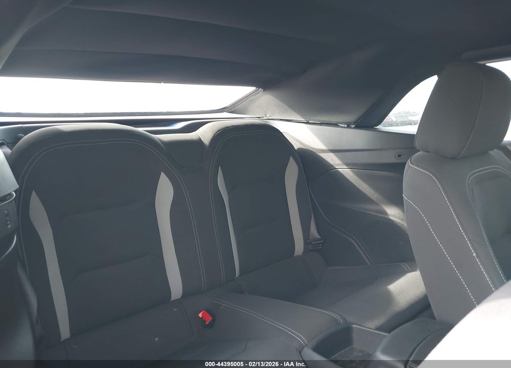 2017 CHEVROLET CAMARO 1LT VIN: 1G1FB3DX1H0213637