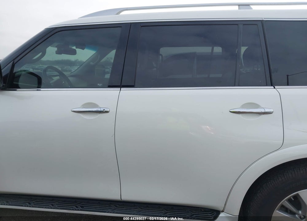 2016 INFINITI QX80 VIN: JN8AZ2NF7G9611012