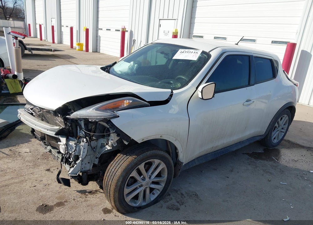 2015 NISSAN JUKE S VIN: JN8AF5MV4FT563084