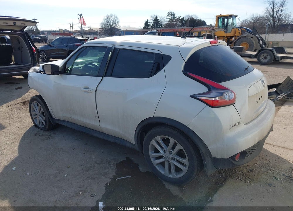 2015 NISSAN JUKE S VIN: JN8AF5MV4FT563084