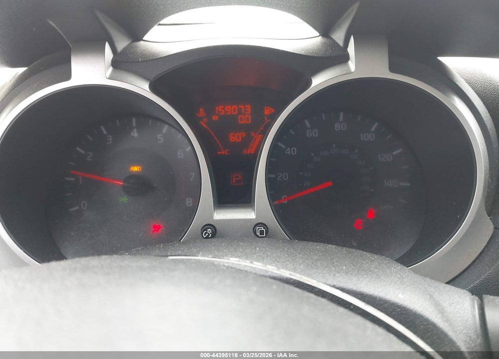 2015 NISSAN JUKE S VIN: JN8AF5MV4FT563084