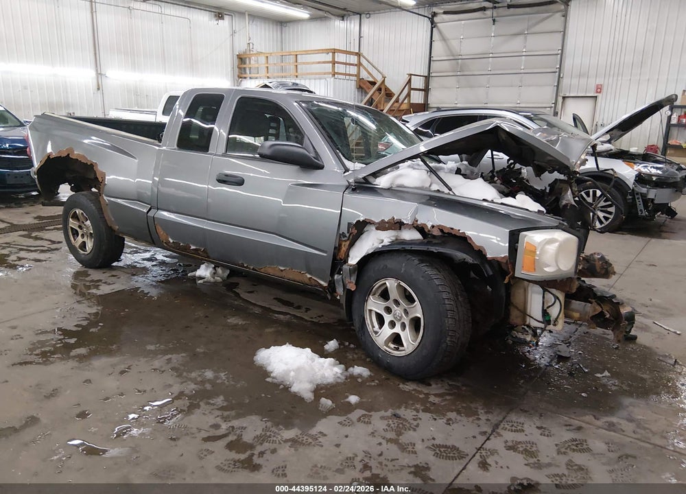 2005 DODGE DAKOTA SLT VIN: 1D7HW42K95S219175