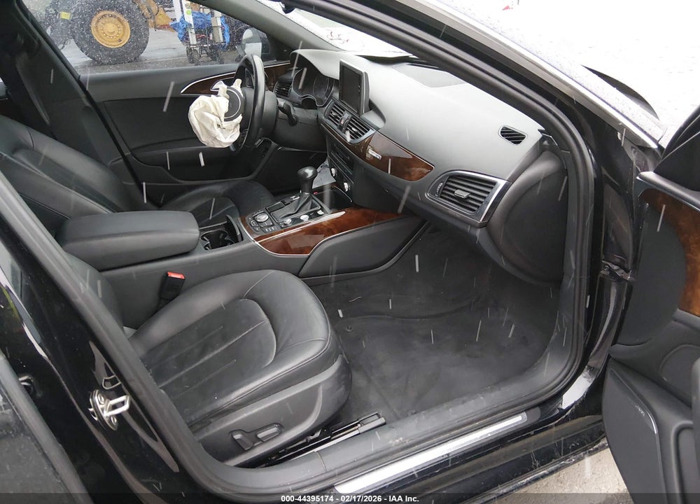 2014 AUDI A6 2.0T PREMIUM VIN: WAUGFAFC4EN117818
