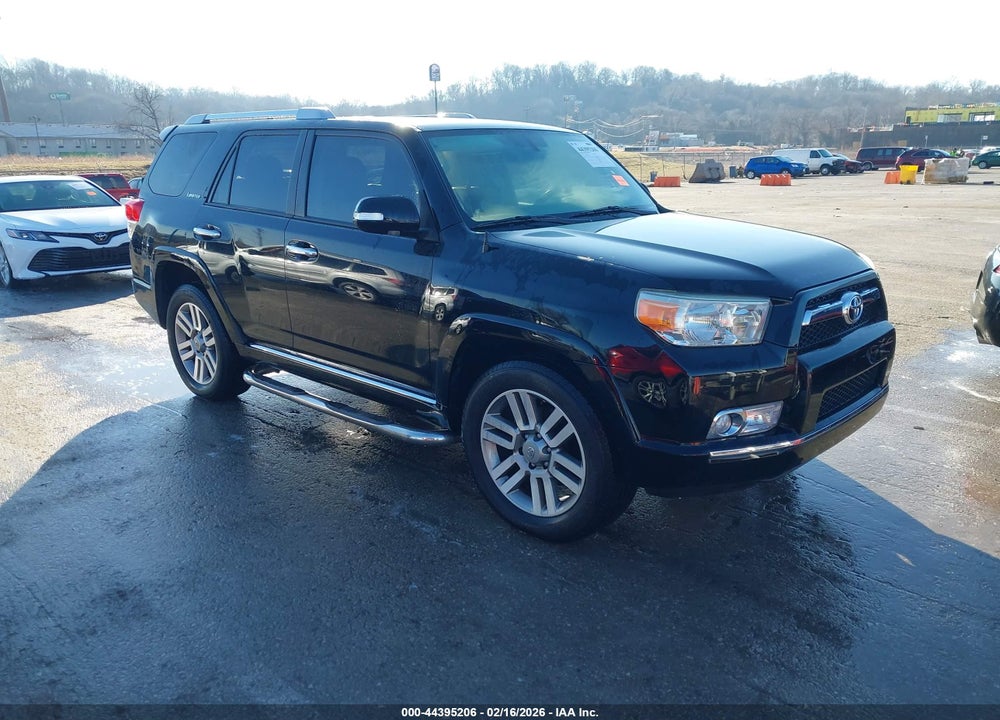 2011 TOYOTA 4RUNNER LIMITED V6 VIN: JTEBU5JR0B5034030