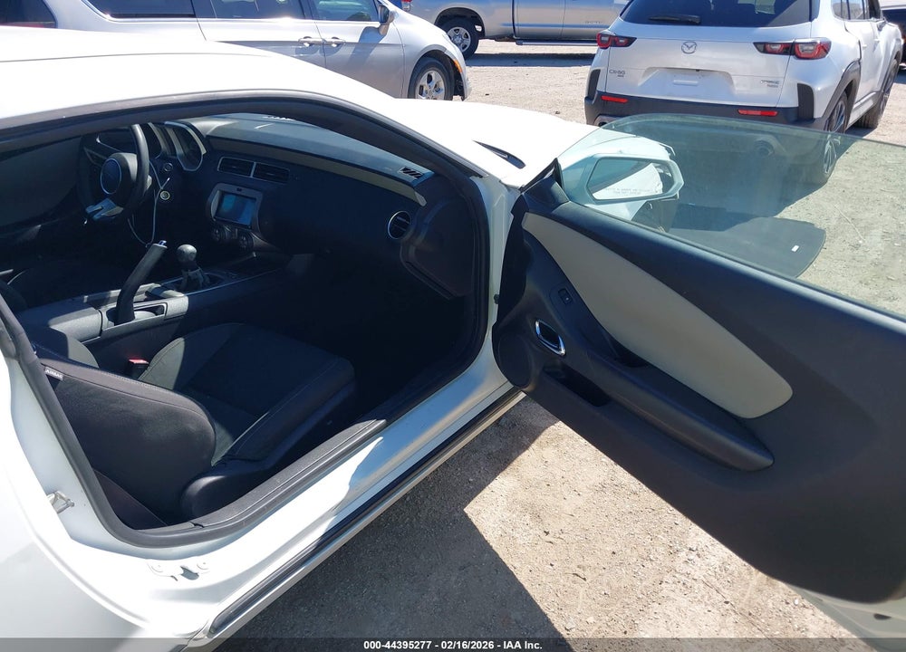 2010 CHEVROLET CAMARO 1LS VIN: 2G1FE1EV0A9200799