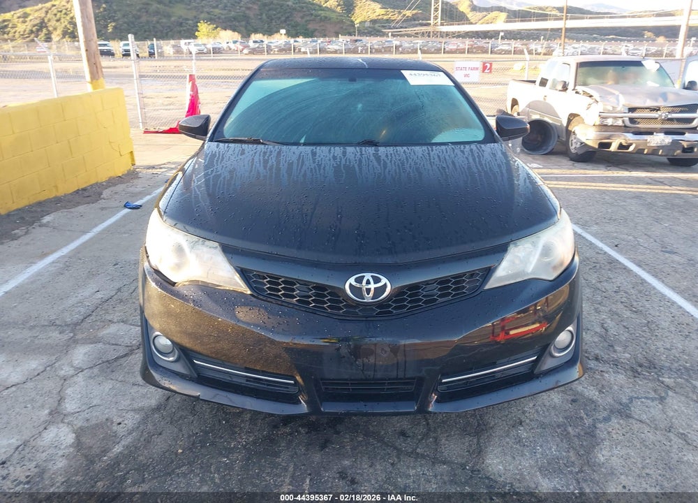 2014 TOYOTA CAMRY SE VIN: 4T1BF1FK3EU771893