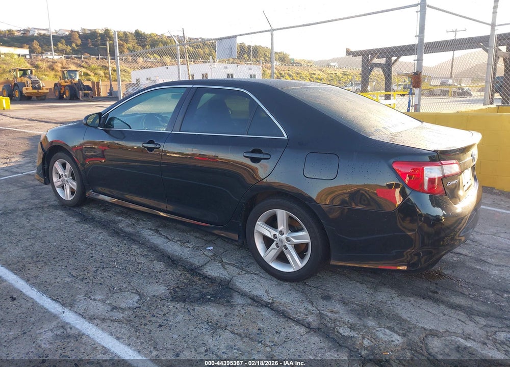 2014 TOYOTA CAMRY SE VIN: 4T1BF1FK3EU771893