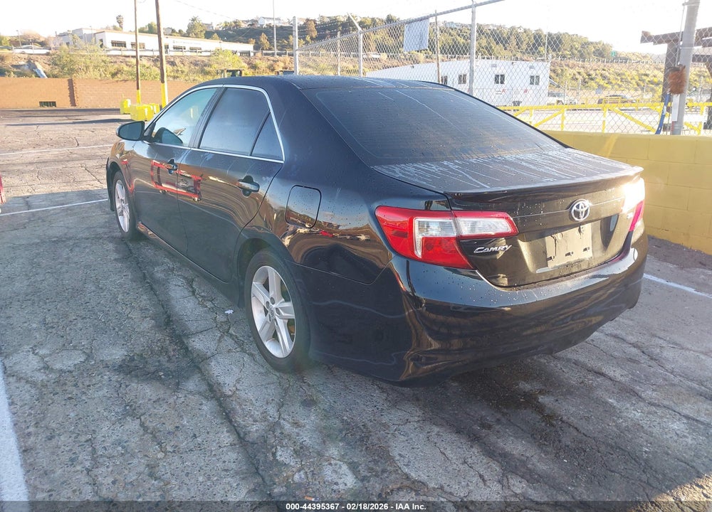 2014 TOYOTA CAMRY SE VIN: 4T1BF1FK3EU771893