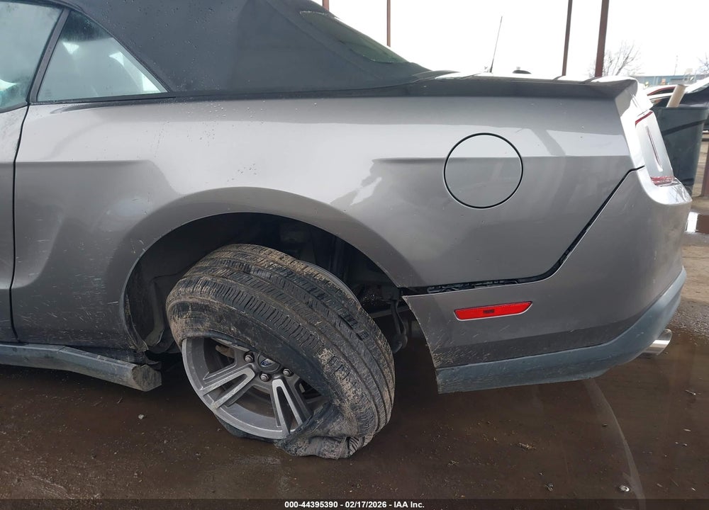 2011 FORD MUSTANG V6 PREMIUM VIN: 1ZVBP8EM3B5107464