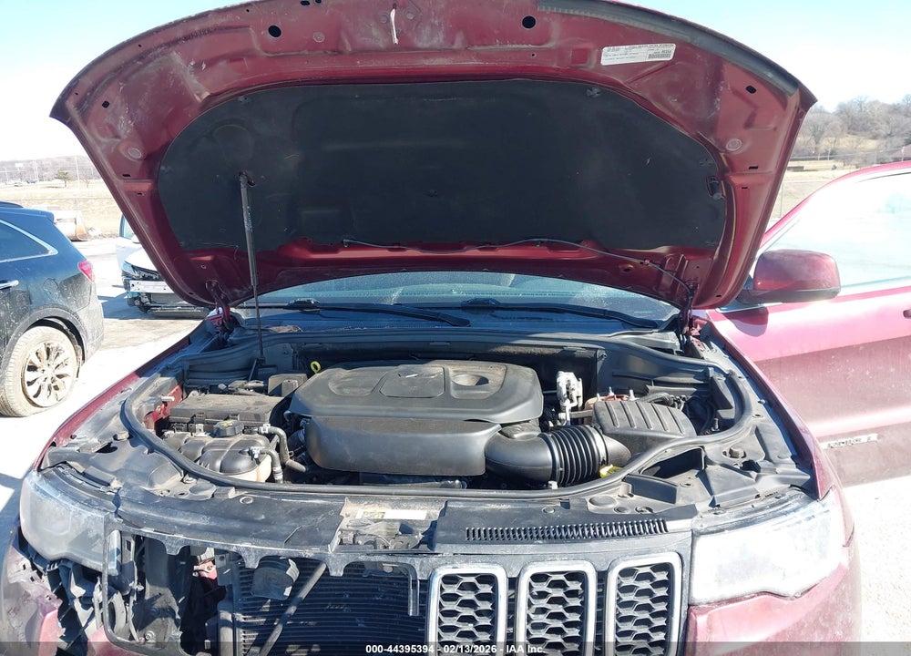2019 JEEP GRAND CHEROKEE LAREDO E 4X4 VIN: 1C4RJFAG9KC737217