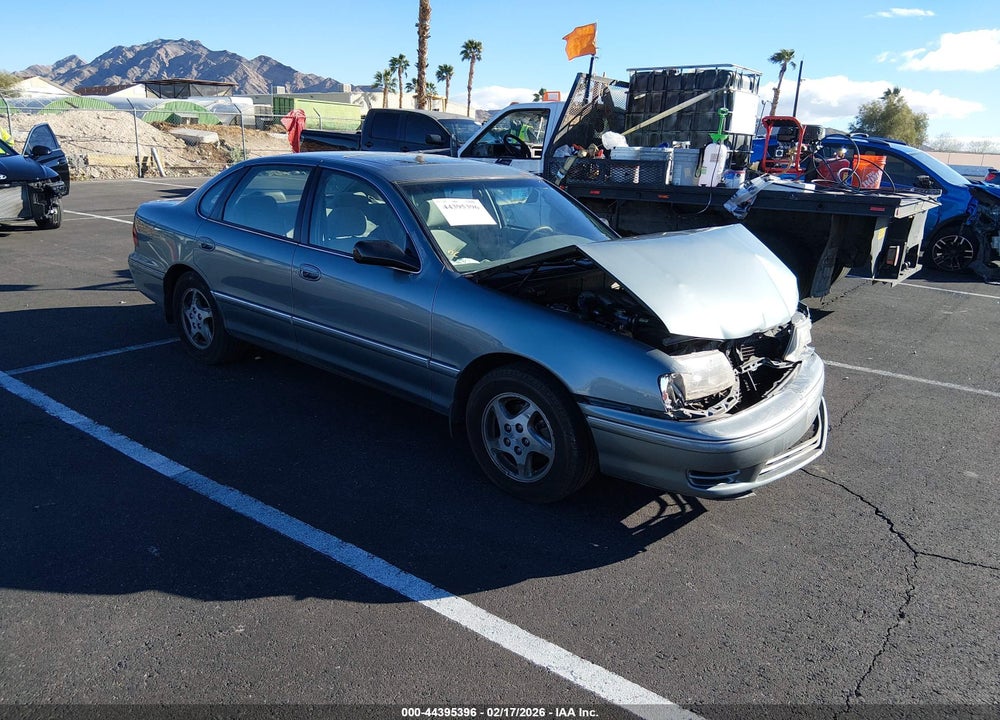 1999 TOYOTA AVALON XL VIN: 4T1BF18B2XU349310