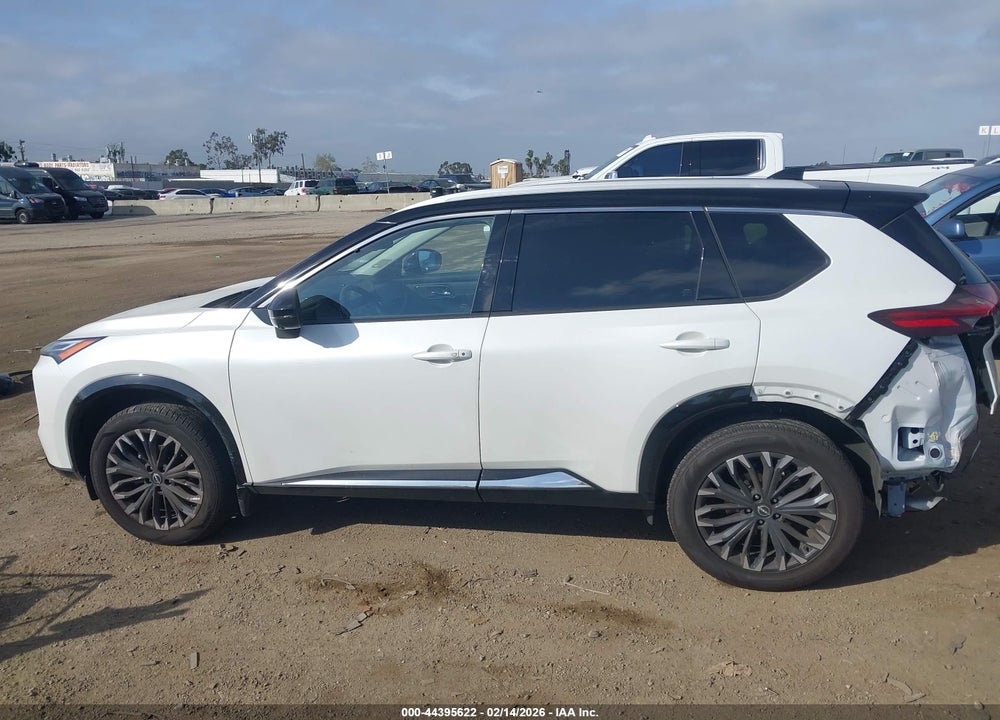 2024 NISSAN ROGUE PLATINUM FWD VIN: JN8BT3DC0RW070862