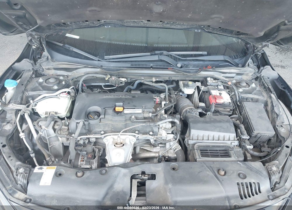 2019 HONDA CIVIC LX VIN: 19XFC2F65KE200679