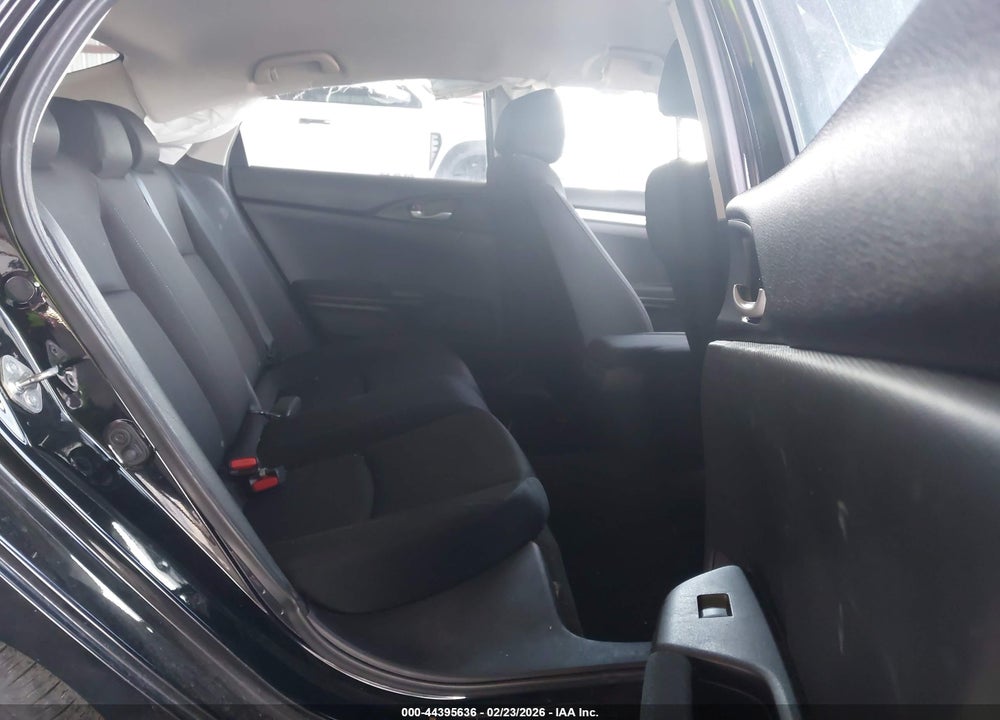 2019 HONDA CIVIC LX VIN: 19XFC2F65KE200679