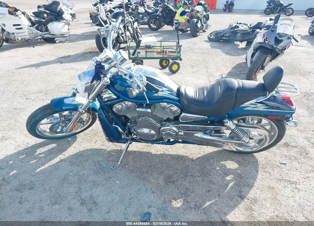 2005 HARLEY-DAVIDSON VRSCSE VIN: 1HD1PMG175K975191