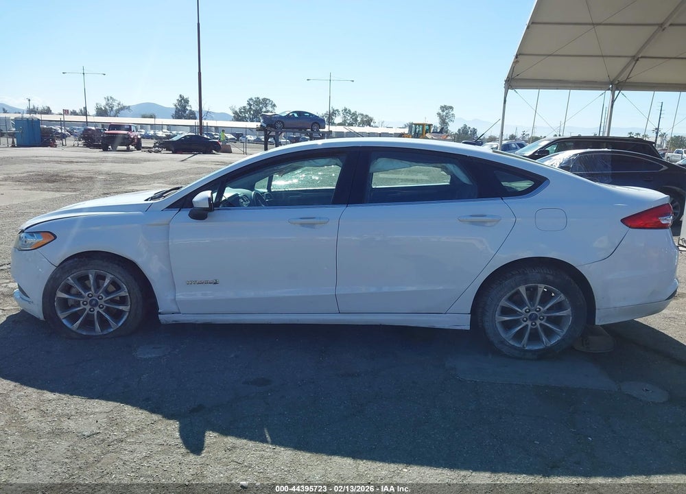 2017 FORD FUSION HYBRID SE VIN: 3FA6P0LU5HR386159
