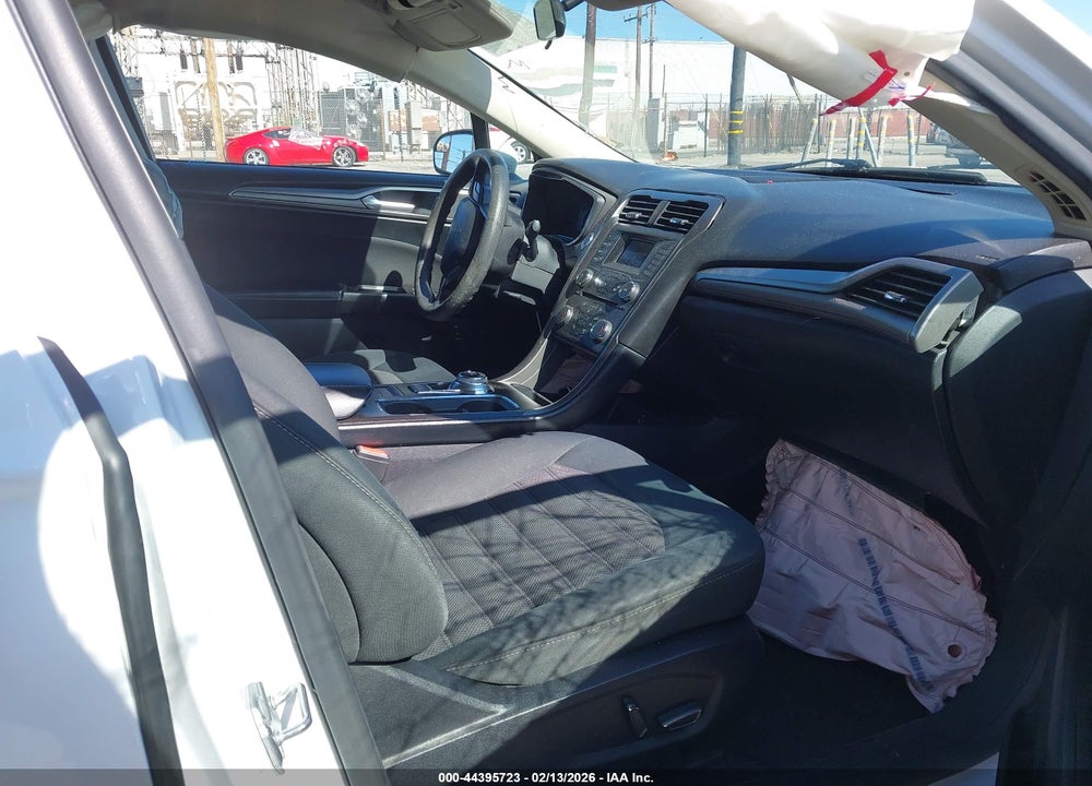 2017 FORD FUSION HYBRID SE VIN: 3FA6P0LU5HR386159