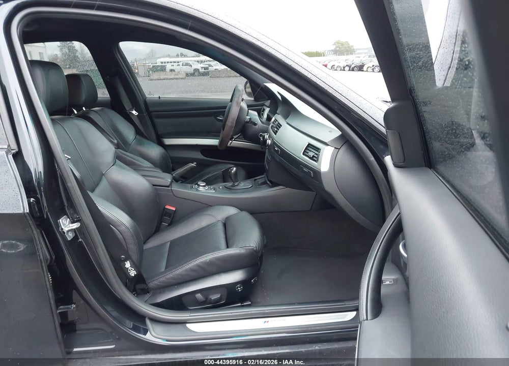 2011 BMW M3 VIN: WBSPM9C58BE203389
