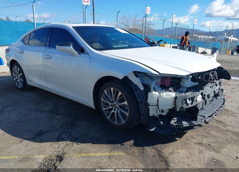 2020 LEXUS ES 300H VIN: 58AD21B13LU006609
