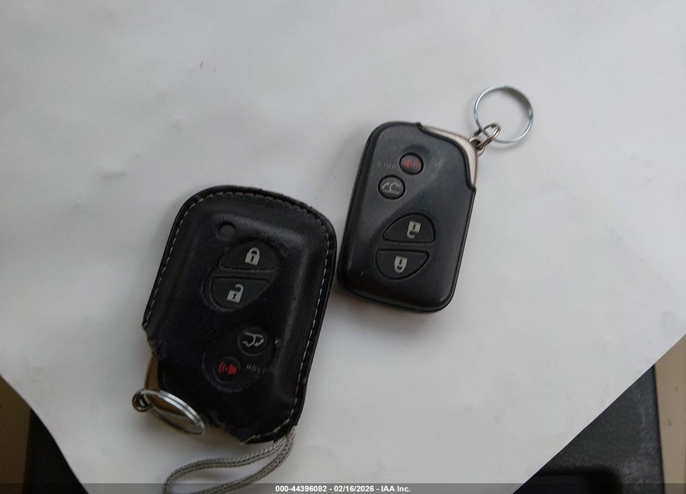 2010 LEXUS RX 450H VIN: JTJBC1BA2A2020510