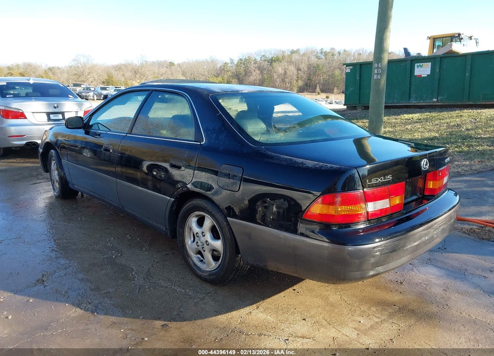 1998 LEXUS ES 300 VIN: JT8BF28G2W5038909