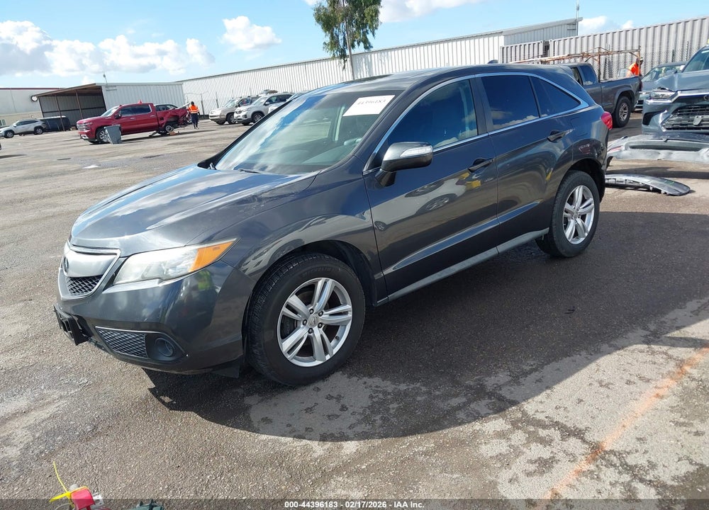 2014 ACURA RDX VIN: 5J8TB3H33EL013923