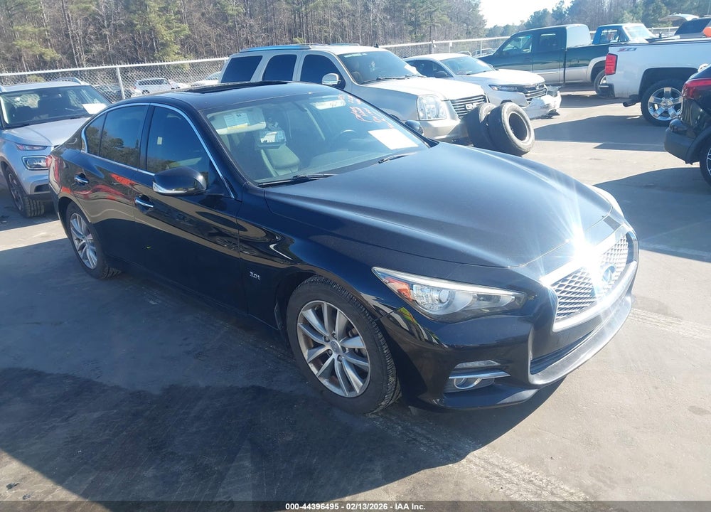 2016 INFINITI Q50 3.0T PREMIUM VIN: JN1EV7AR1GM344147