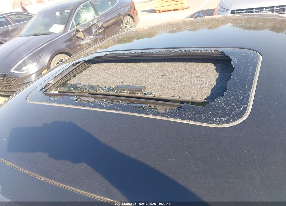 2016 INFINITI Q50 3.0T PREMIUM VIN: JN1EV7AR1GM344147