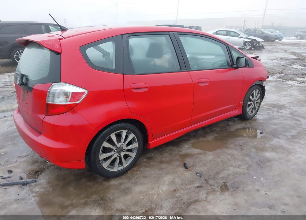 2012 HONDA FIT SPORT VIN: JHMGE8H65CC012539