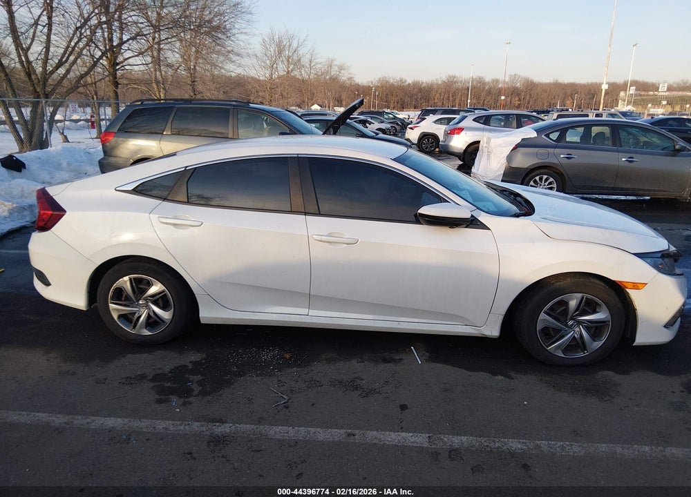 2019 HONDA CIVIC LX VIN: 2HGFC2F6XKH548015