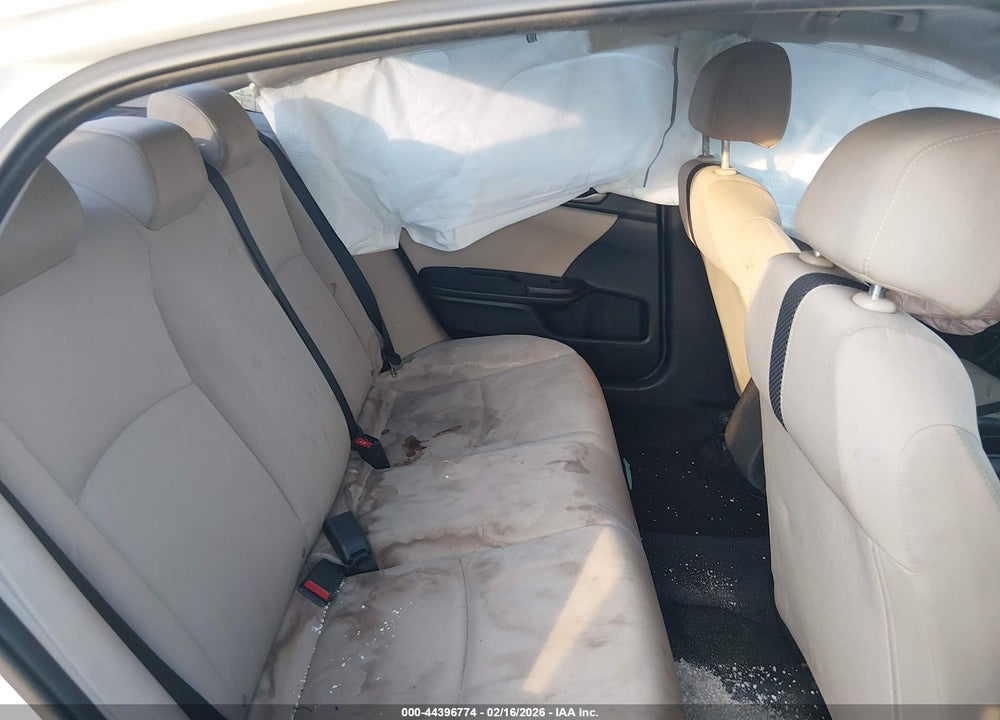 2019 HONDA CIVIC LX VIN: 2HGFC2F6XKH548015