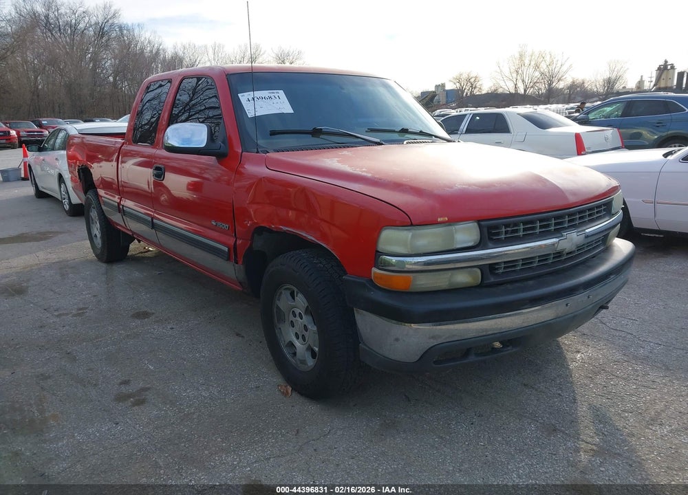 1999 CHEVROLET SILVERADO 1500 LS VIN: 1GCEK19TXXE179079