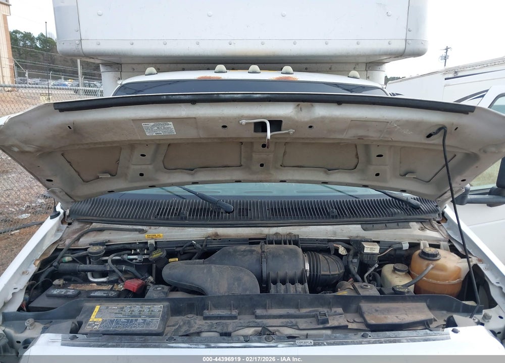 2008 FORD E-450 CUTAWAY VIN: 1FDXE45S98DB15486
