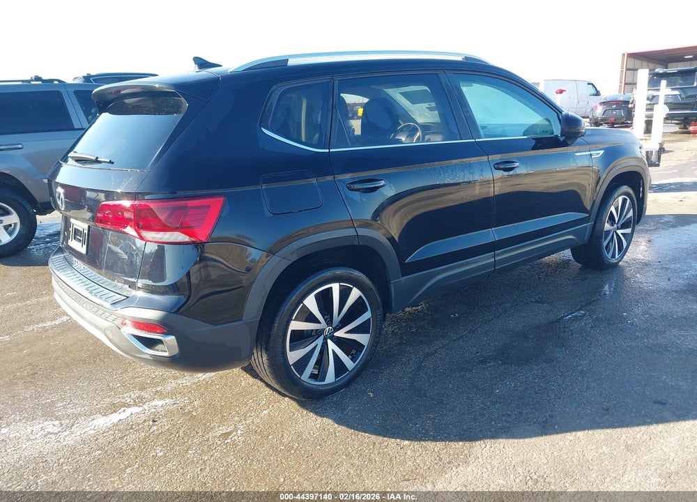 2022 VOLKSWAGEN TAOS 1.5T SE VIN: 3VVLX7B28NM087748
